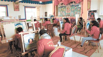 青海 聚力脫貧攻堅決勝同步小康 繪畫技術培訓點亮鄉村未來